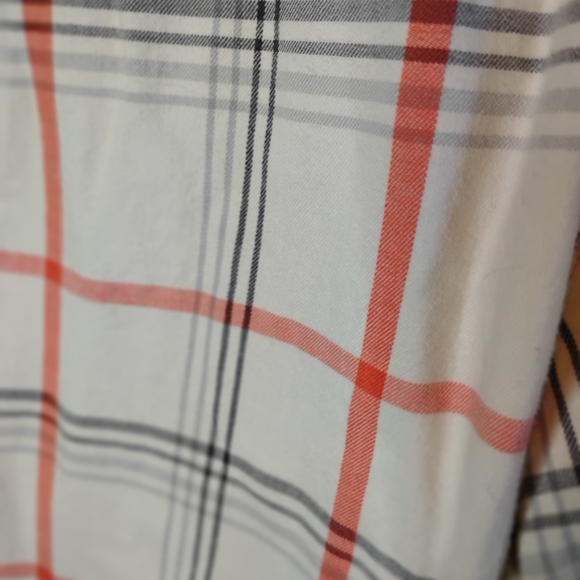 Banana Republic White and Orange Plaid Button Down Shirt - Picture 6 of 6